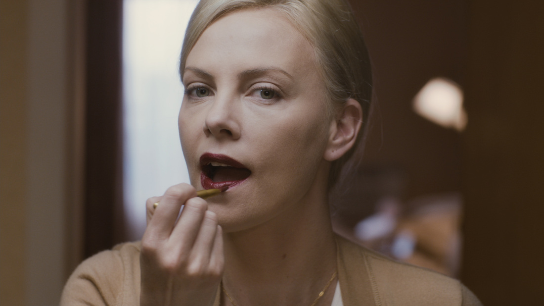 Young Adult - Charlize Theron